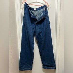 Abercrombie & Fitch Dark Blue Relaxed Jeans